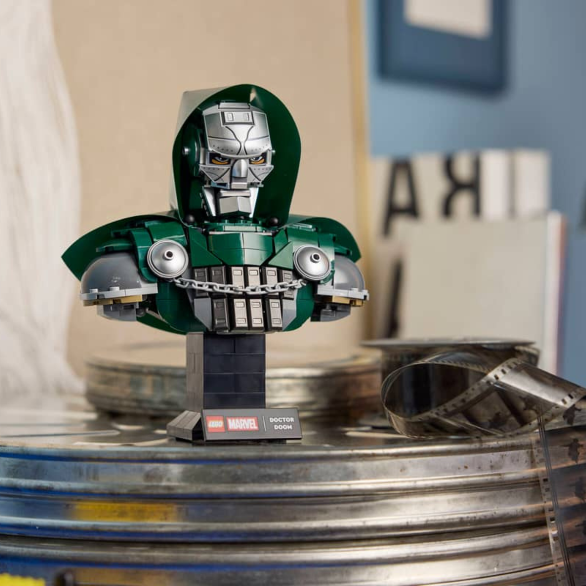 LEGO Marvel Busto de Doctor Doom 76345 – Cooltura Venezuela