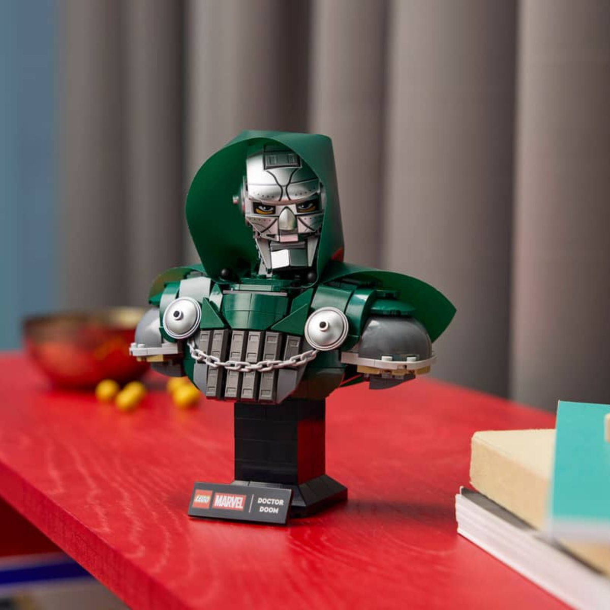 LEGO Marvel Busto de Doctor Doom 76345 – Cooltura Venezuela