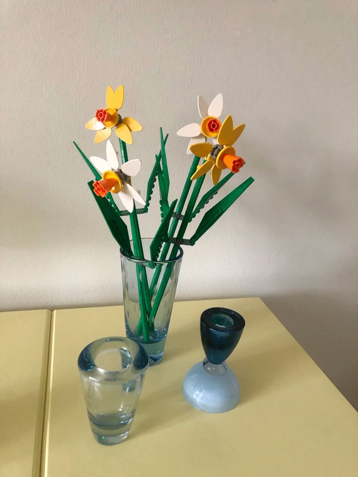 LEGO Flores Narcisos 40747 – Cooltura Venezuela