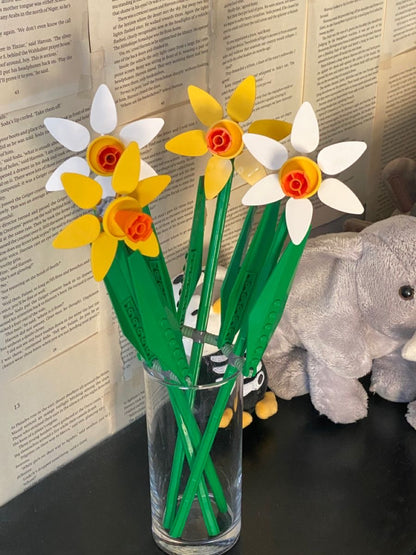 LEGO Flores Narcisos 40747 – Cooltura Venezuela